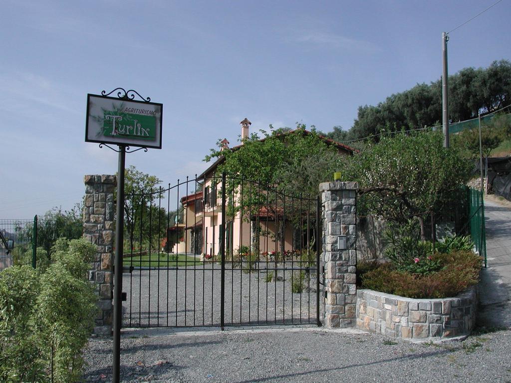 Agriturismo Turlin Vallebona Exterior photo